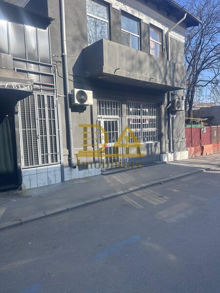 Buzesti  Spatiu Comercial de Inchiriat Zona Buzesti (pretabil si Horeca)